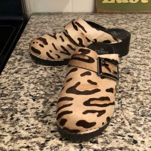 Fends animal print clogs